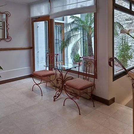 레 뷜르 드 4* 파리