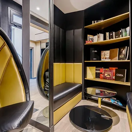 호텔 레 뷜르 드 파리