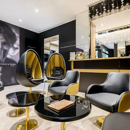 Hotel Les Bulles De Parigi