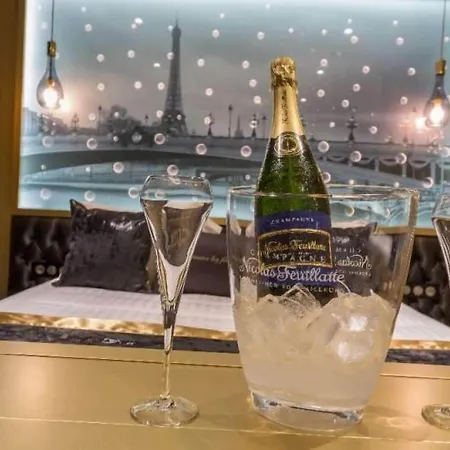 Hotel Les Bulles De París