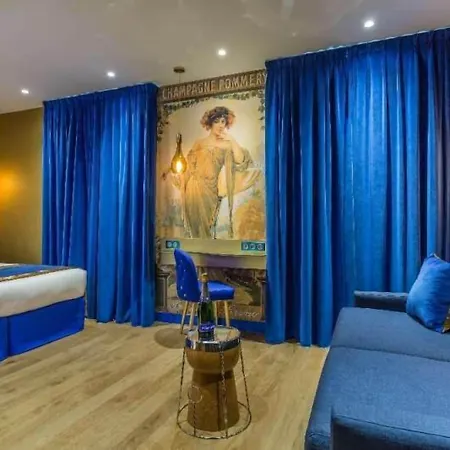 Hotel Les Bulles De París