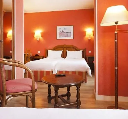 Hotell Les Bulles De 4*