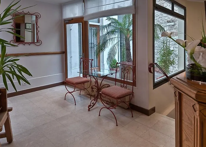 레 뷜르 드 4* 파리