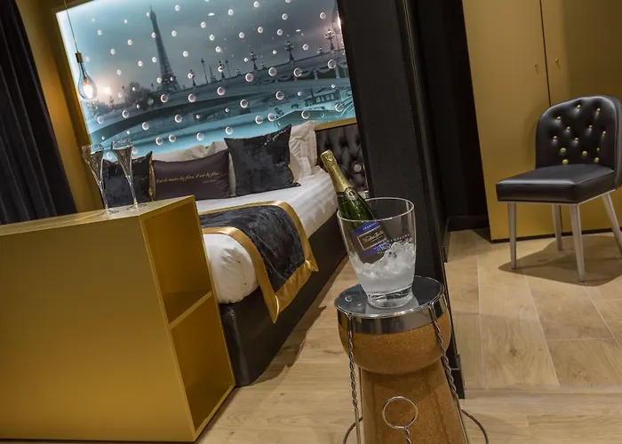 Les Bulles De Hotel